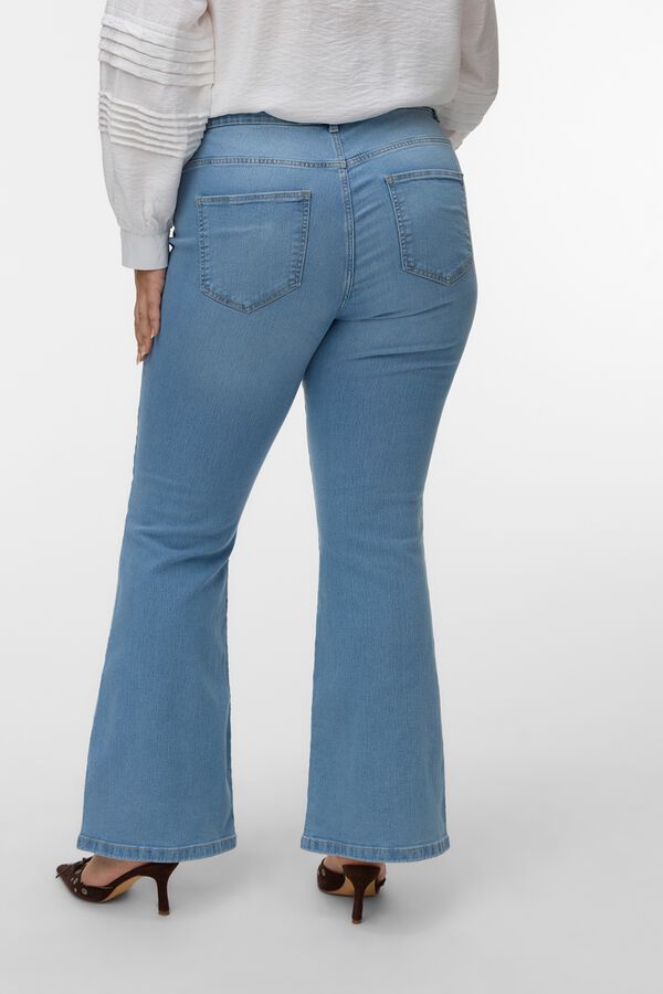 Vero Moda Curve Jeans boca de sino largos tamanho grande Azul