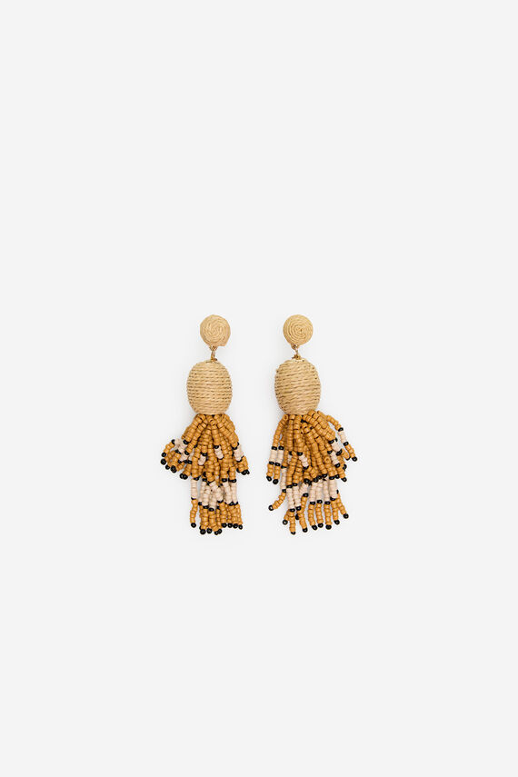 Pendientes rafia y borlas