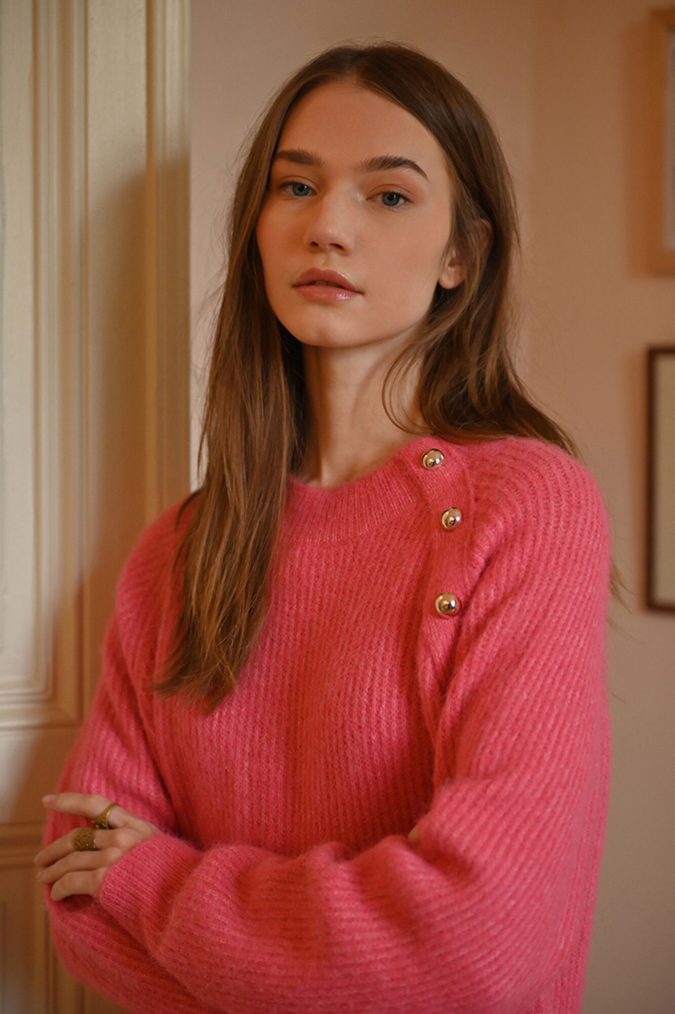 Molly Bracken Camisola de manga comprida com detalhe de bot&atilde;o