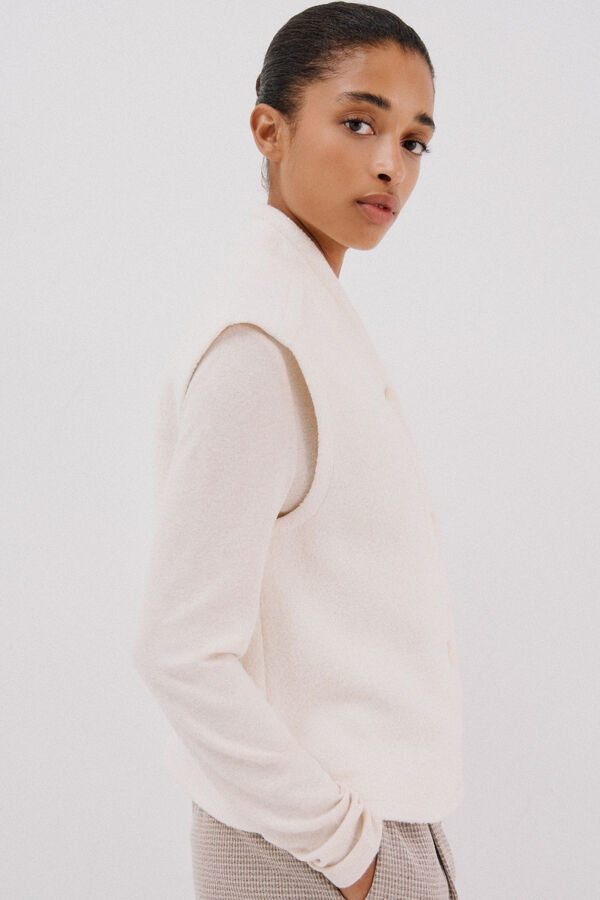 Cortefiel Oversized women's vest Ivory