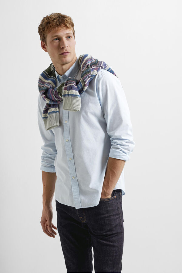 Cortefiel Slim fit shirt with long sleeves made from recycled cotton Blue