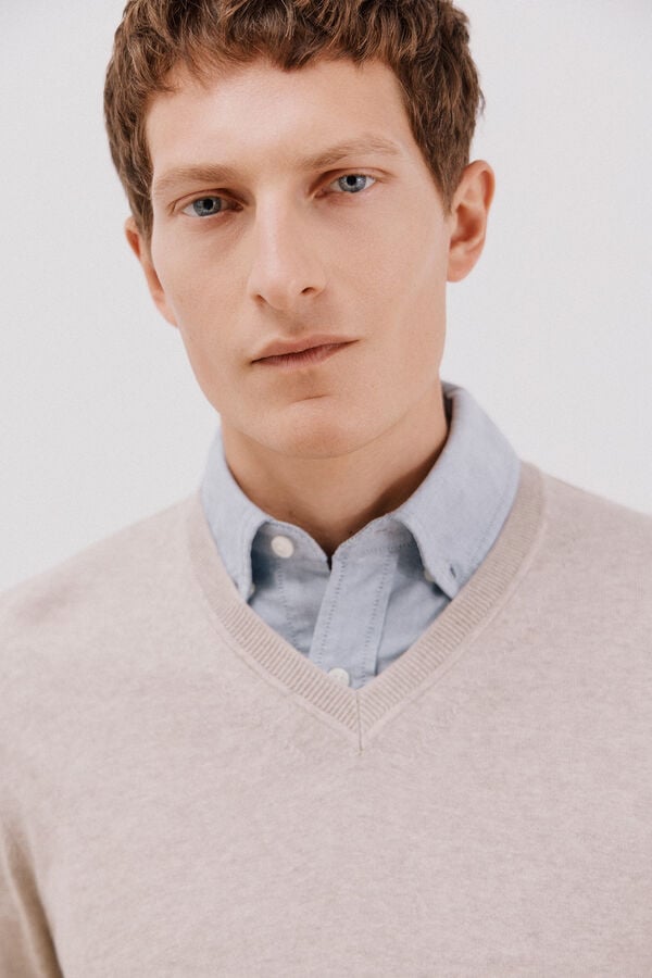 Cortefiel Cotton/cashmere V-neck jumper Beige
