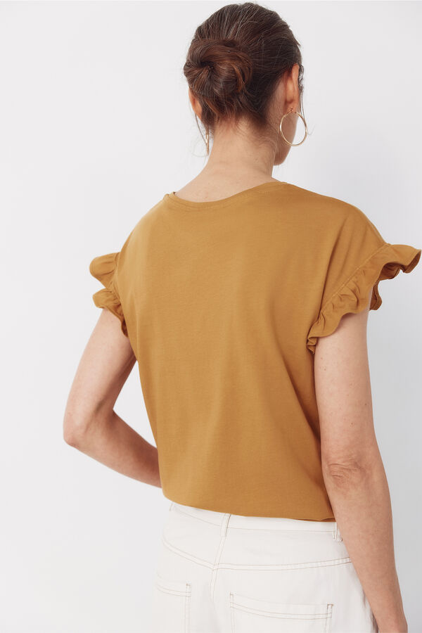 Cortefiel Essential ruffle t-shirt Gold