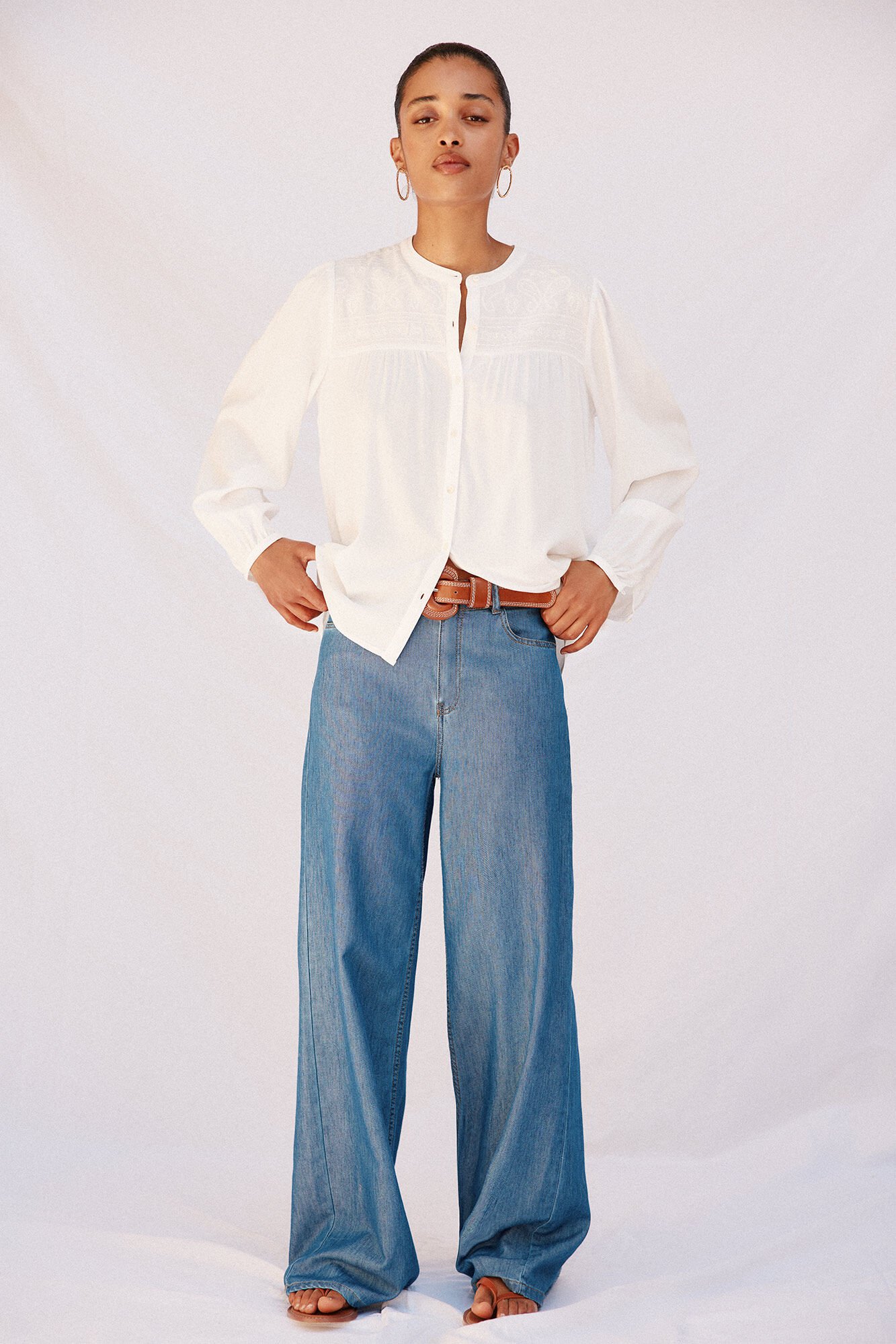 Cortefiel Blusa detalle bordado