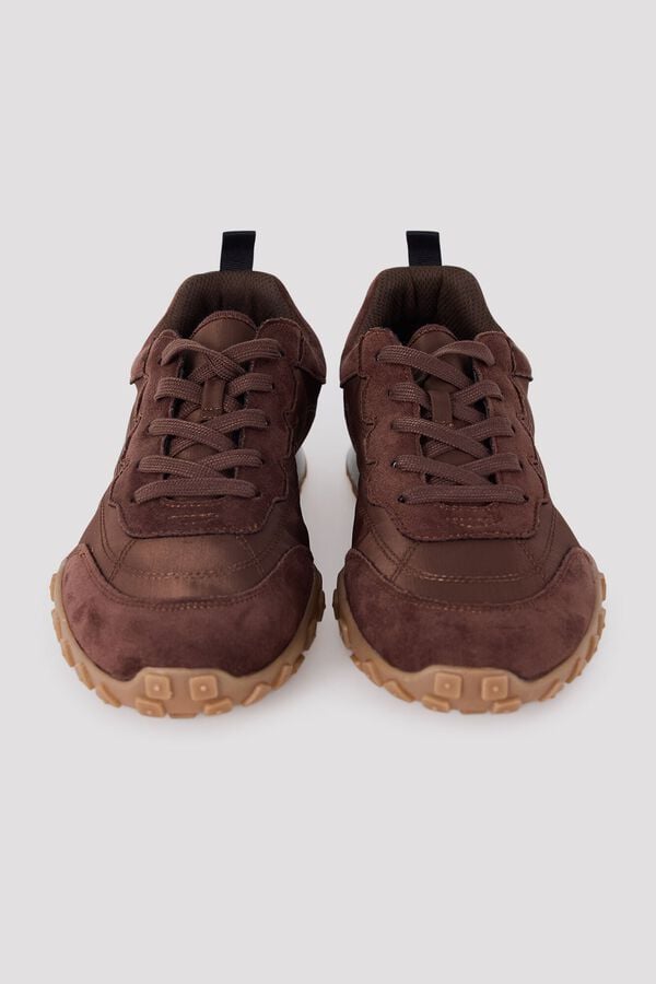Cortefiel Desportiva com pespontos Castanho
