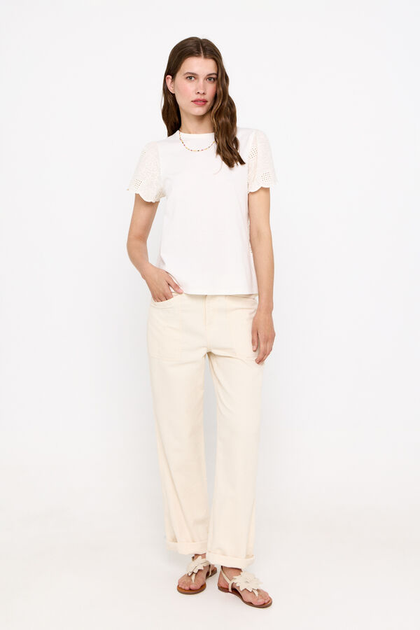 Cortefiel Combined broderie anglaise T-shirt Ivory