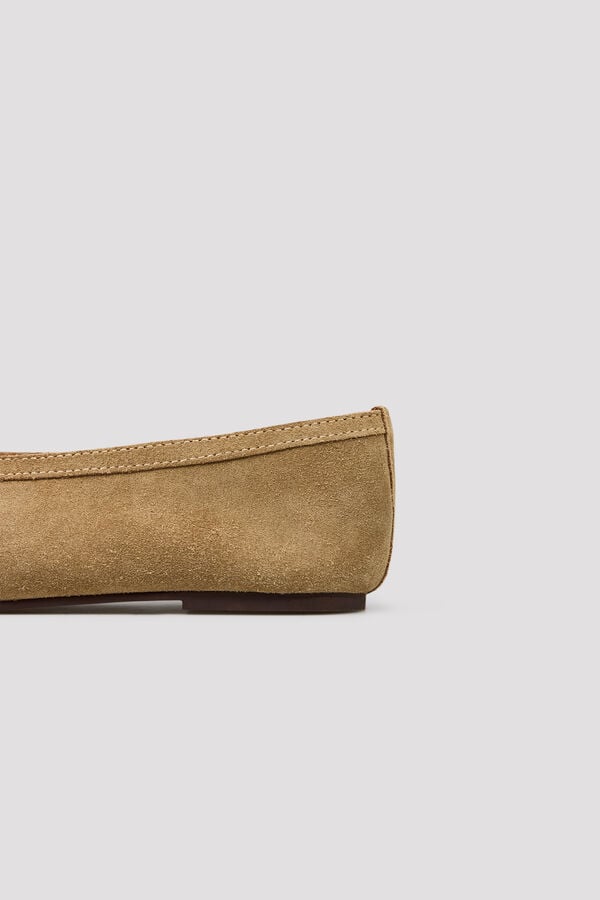 Cortefiel Suede leather ballet flats Nude