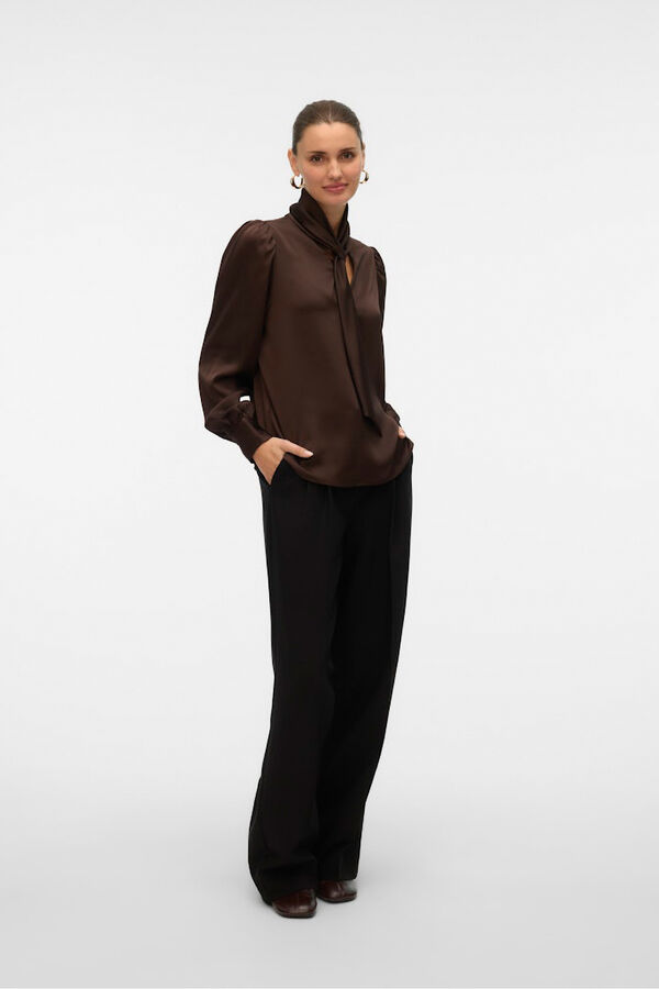 Vero Moda Camisa de cetim com laçada laço  Castanho