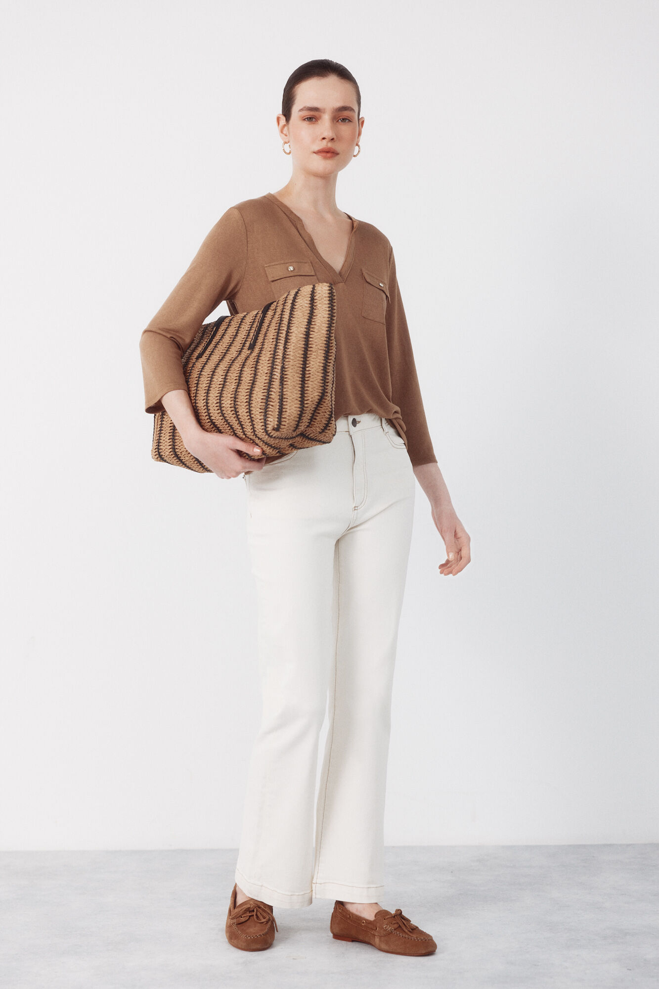 Cortefiel T-shirt with pockets