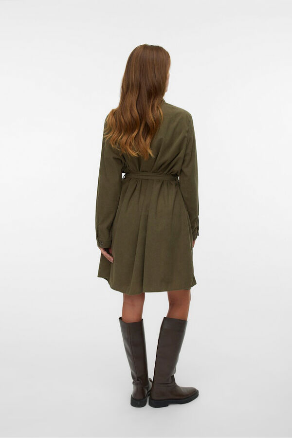 Vero Moda Curve Vestido curto de veludo cotelê plus size Verde