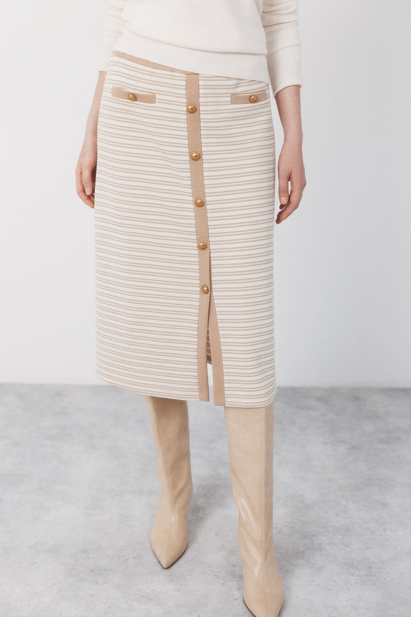 Cortefiel Jersey-knit -up buttons