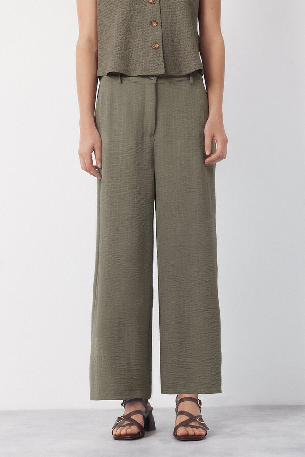 Cortefiel Textured pants Kaki