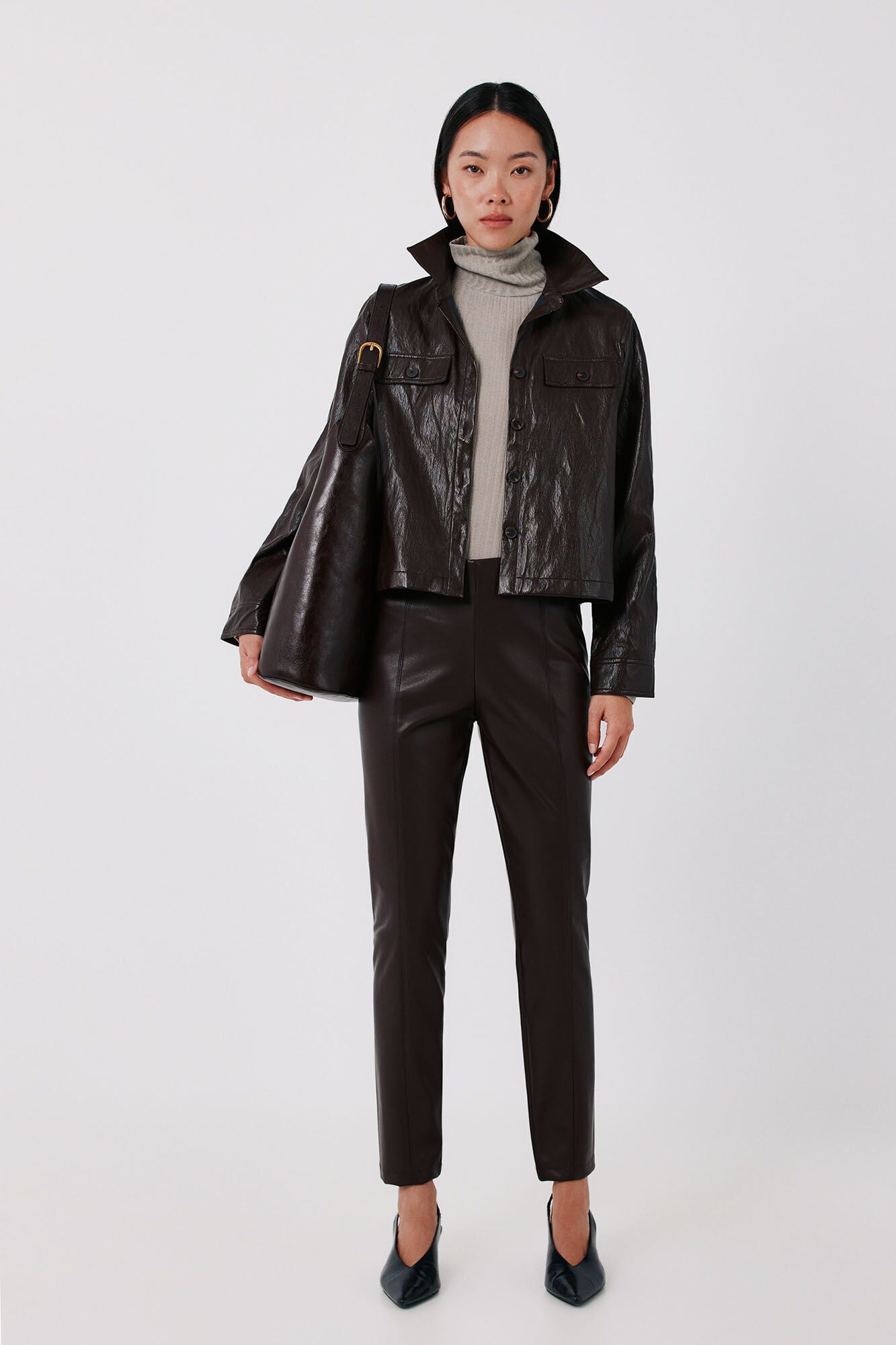 Cortefiel Elastic faux leather women's leggings