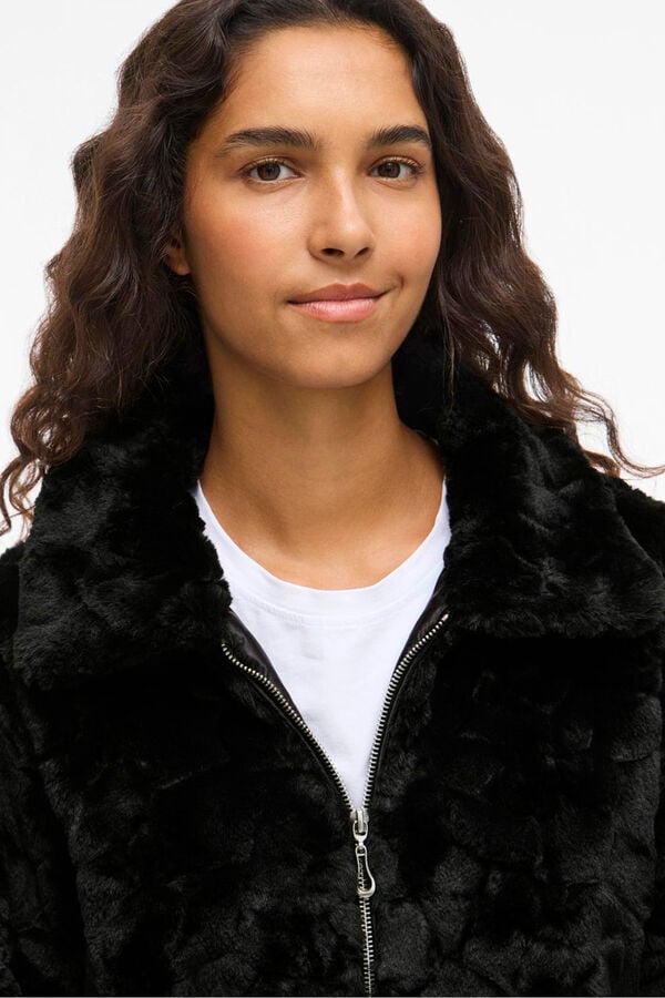 Vila Coat fur coat with zip fastening Black