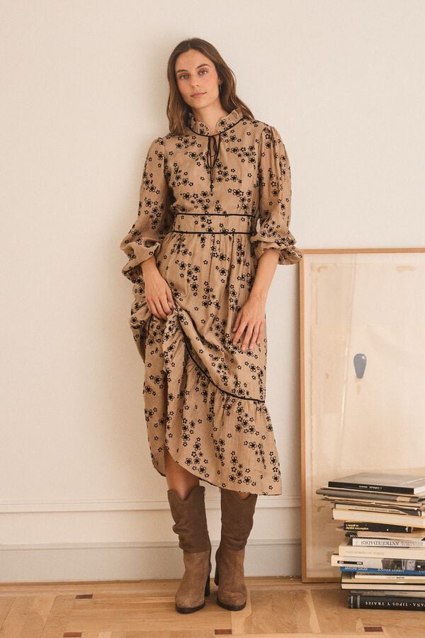 Pol&iacute;n Et Moi Alvenia long dress Beige