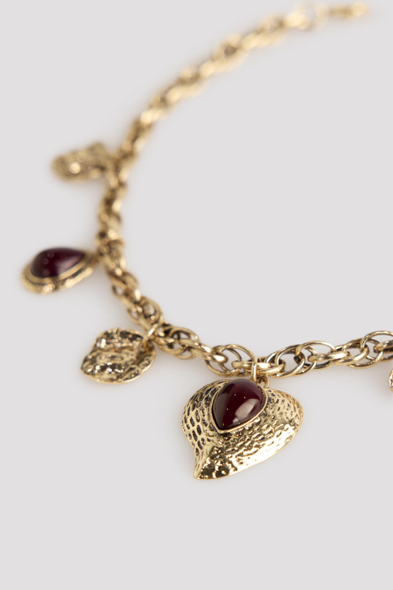 Cortefiel Heart charms chain