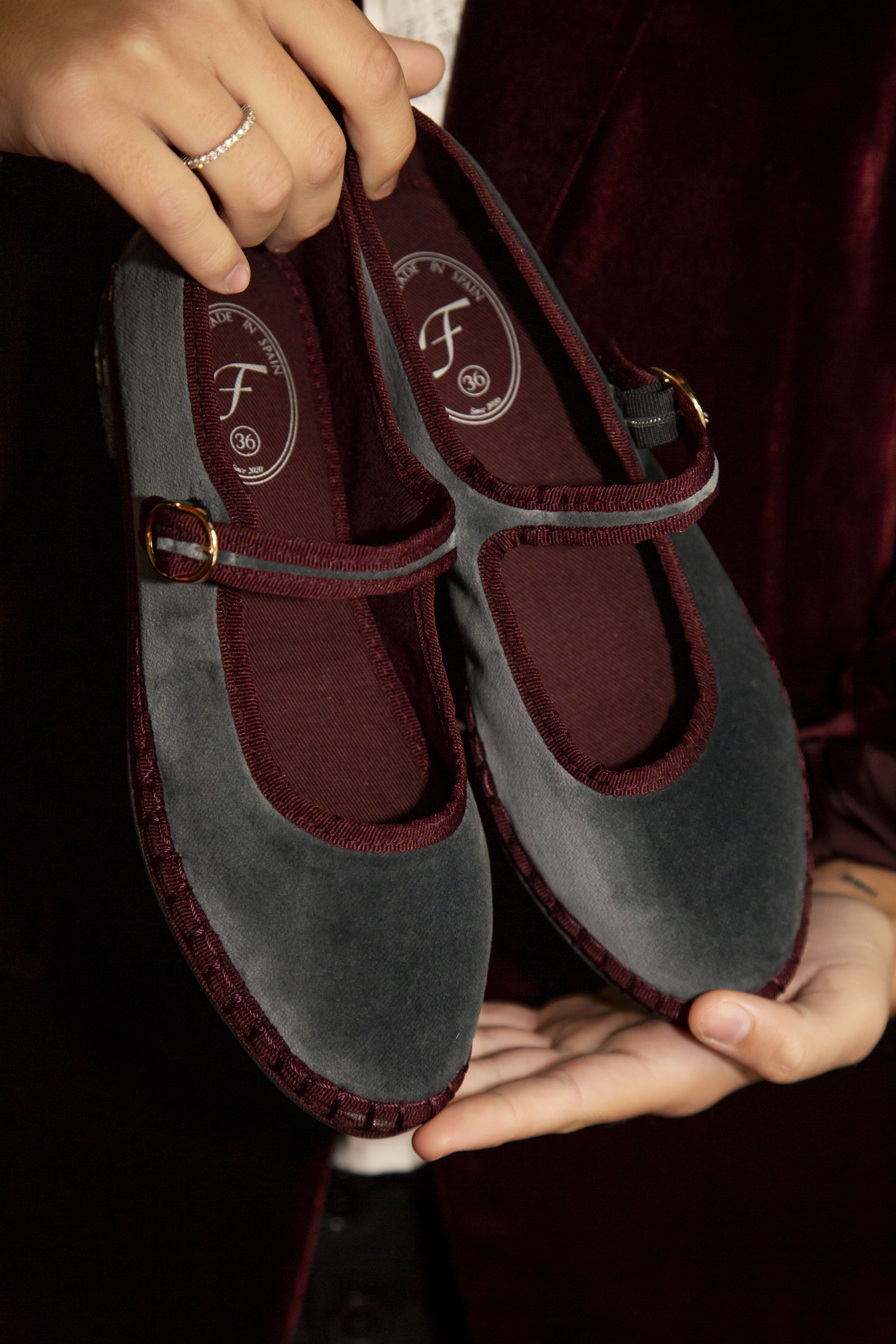 Flabelus Veludo Mary Jane