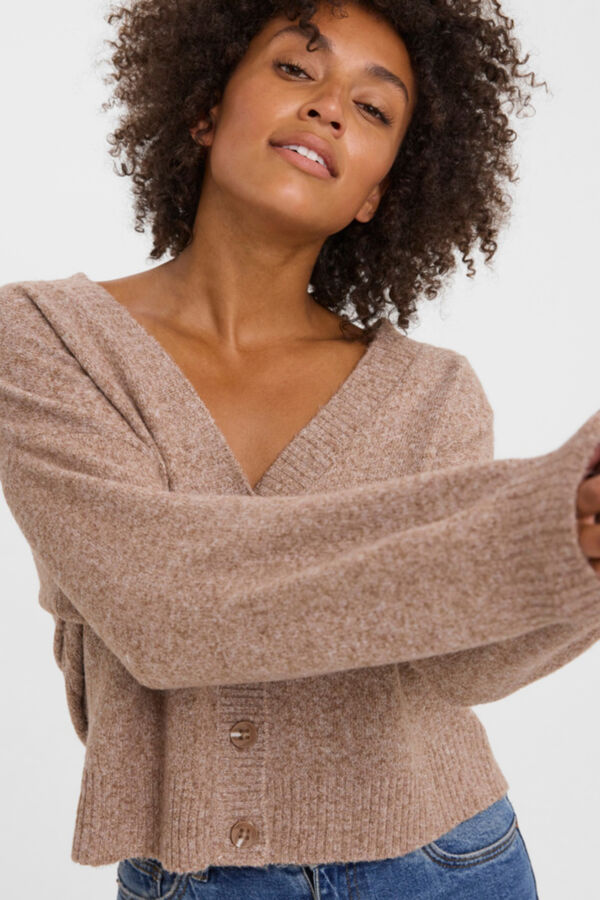 Vero Moda C&aacute;rdigan b&aacute;sico de punto Marr&oacute;n