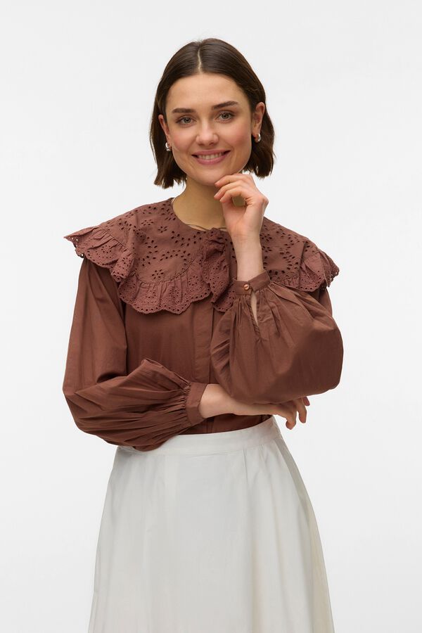 Vero Moda Blusa com gola bordada e folho Castanho
