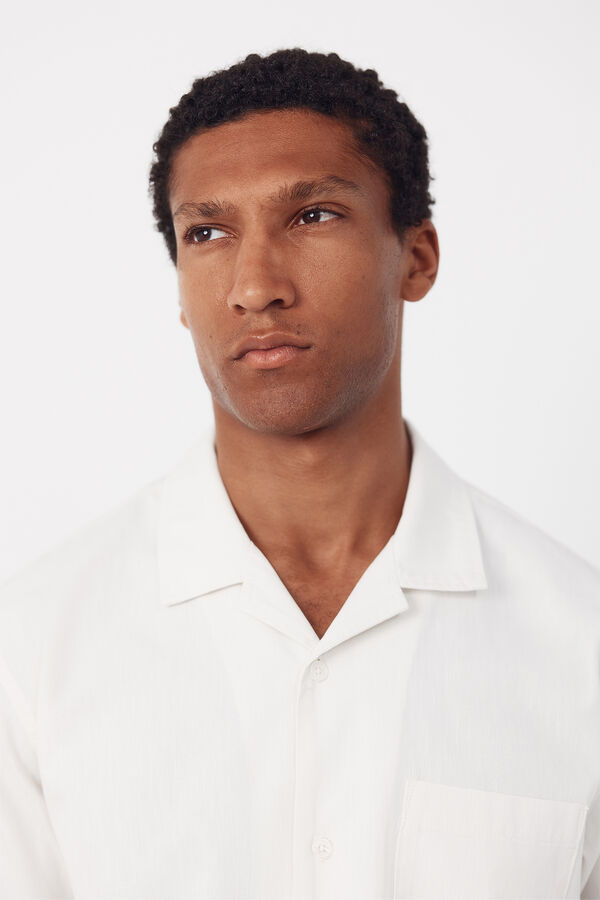 Cortefiel Plain short sleeve bowling collar shirt Ivory