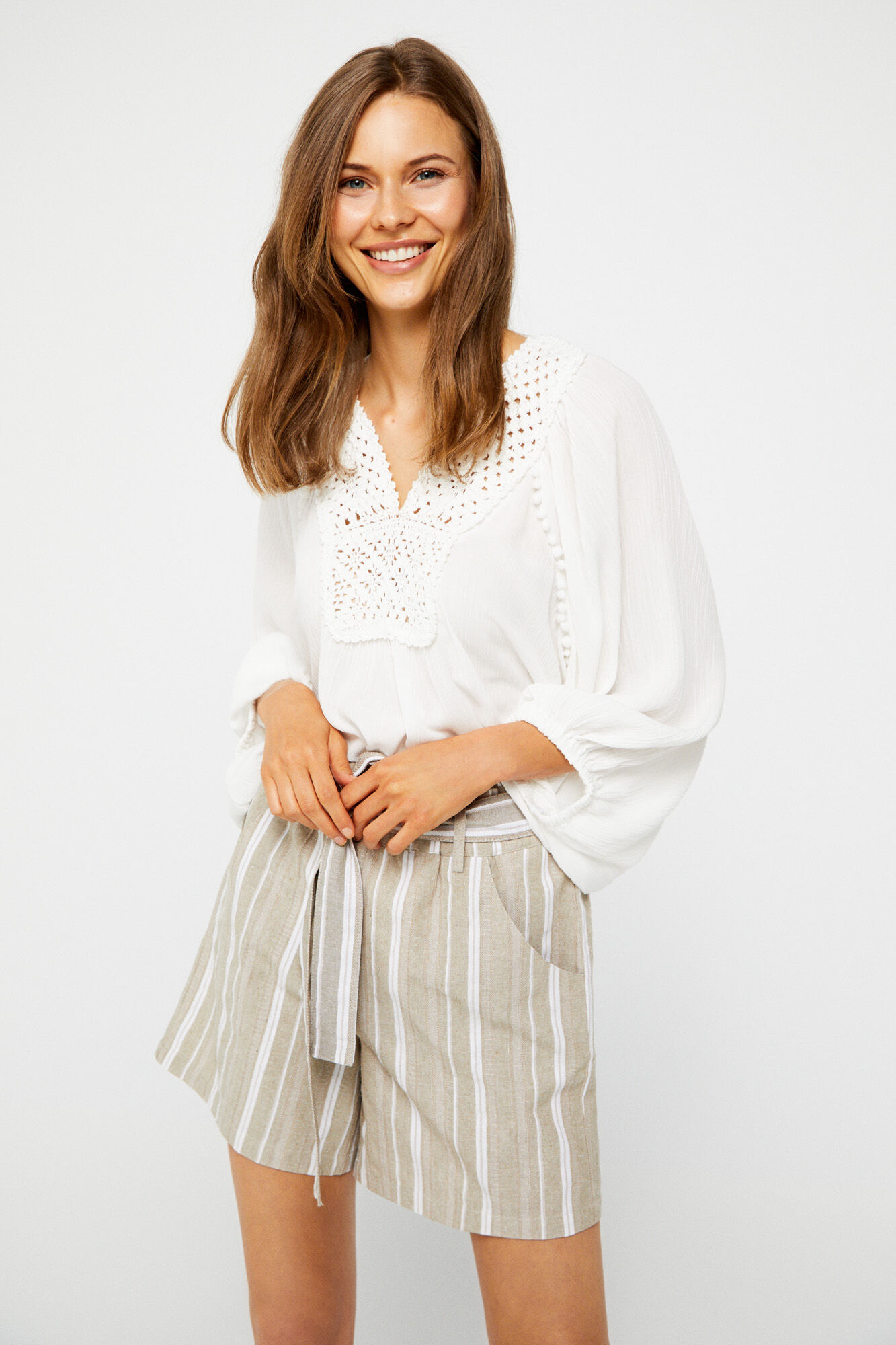 Bermudas y Shorts de mujer | Nueva Colección | Cortefiel