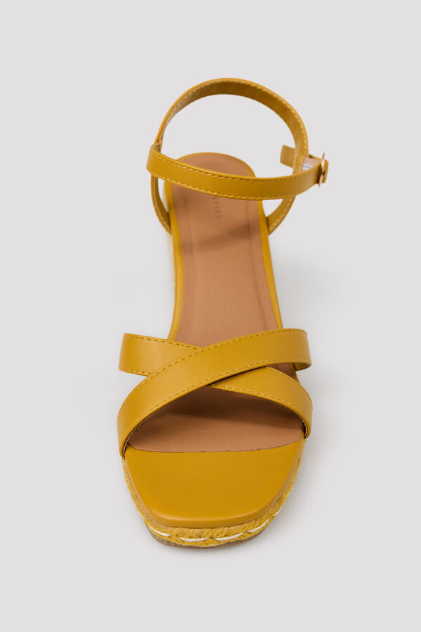Cortefiel Espadrille wedge sandal Gold