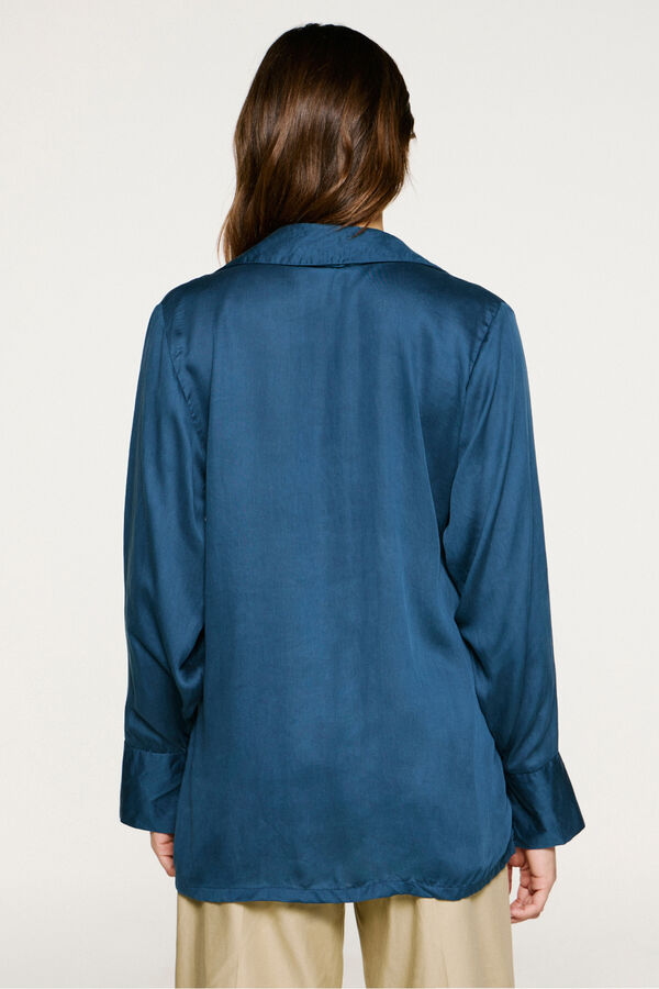 Selected Blusa cuello pico detalle metálico Azul marino