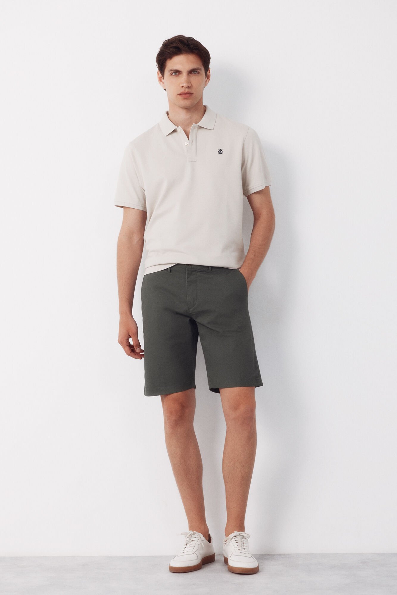 Cortefiel Piqu&eacute; basic polo shirt