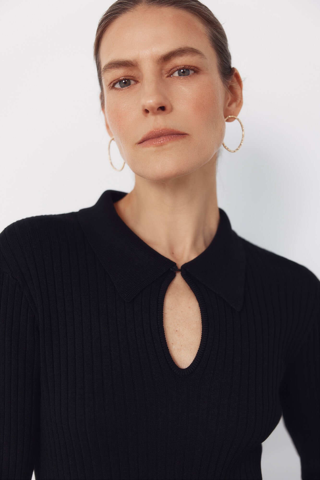 Cortefiel Jersey-knit keyhole polo shirt