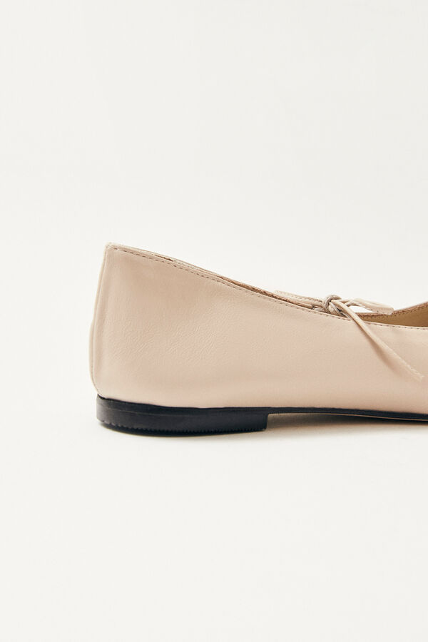 Alohas Sabrinas de couro Sway Ecru