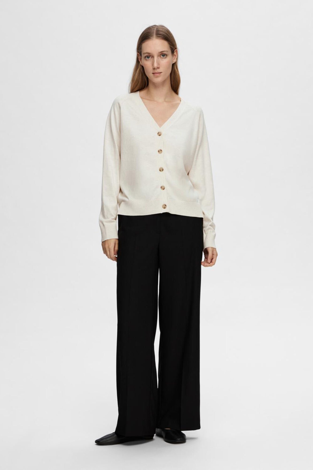 100 cotton V neck cardigan Cardigans Cortefiel