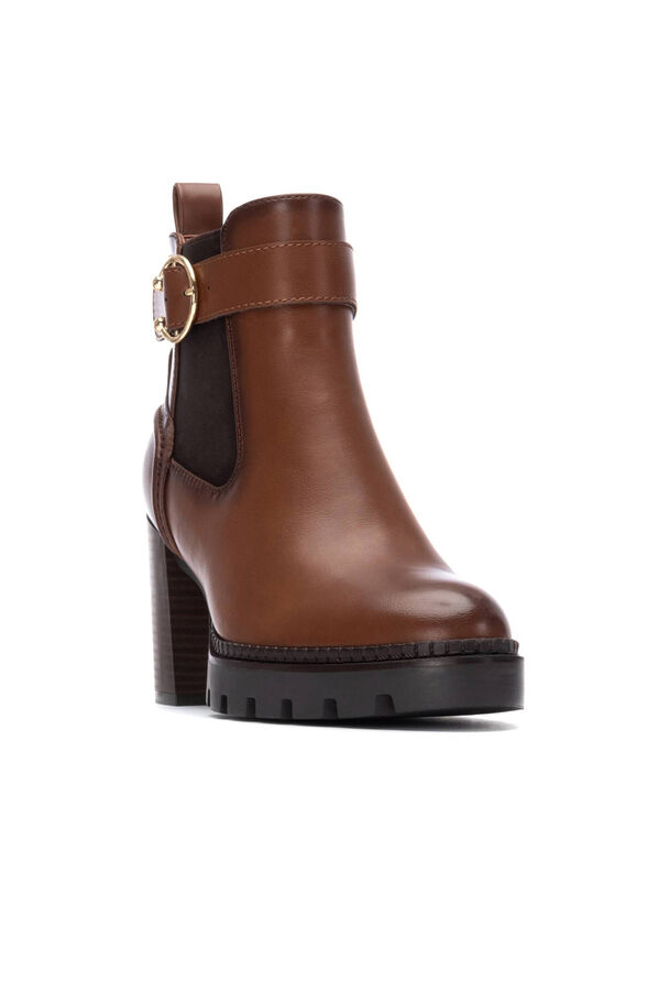 XTI Botins de salto estilo Chelsea Castanho