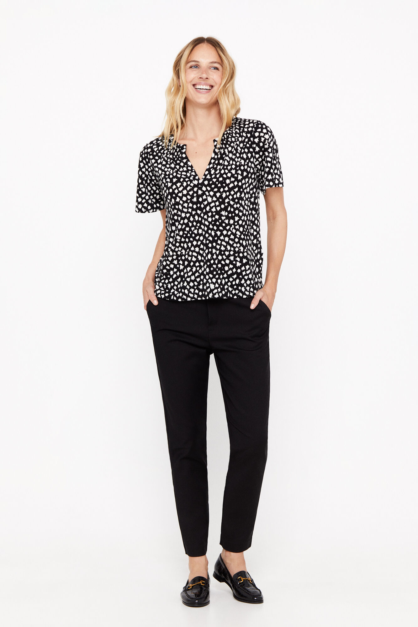 Pantalon blanco mujer discount cortefiel