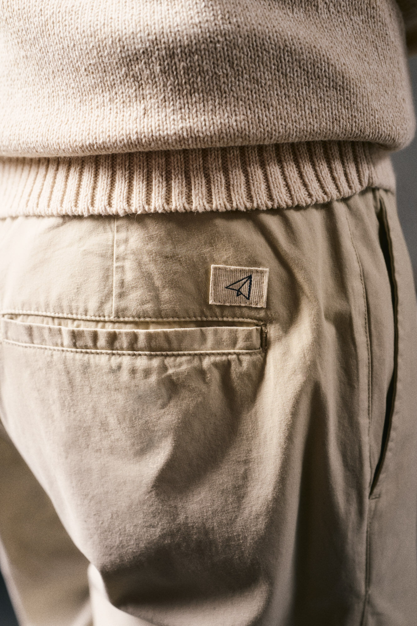 OOTO Pantal&oacute;n ligero gomas