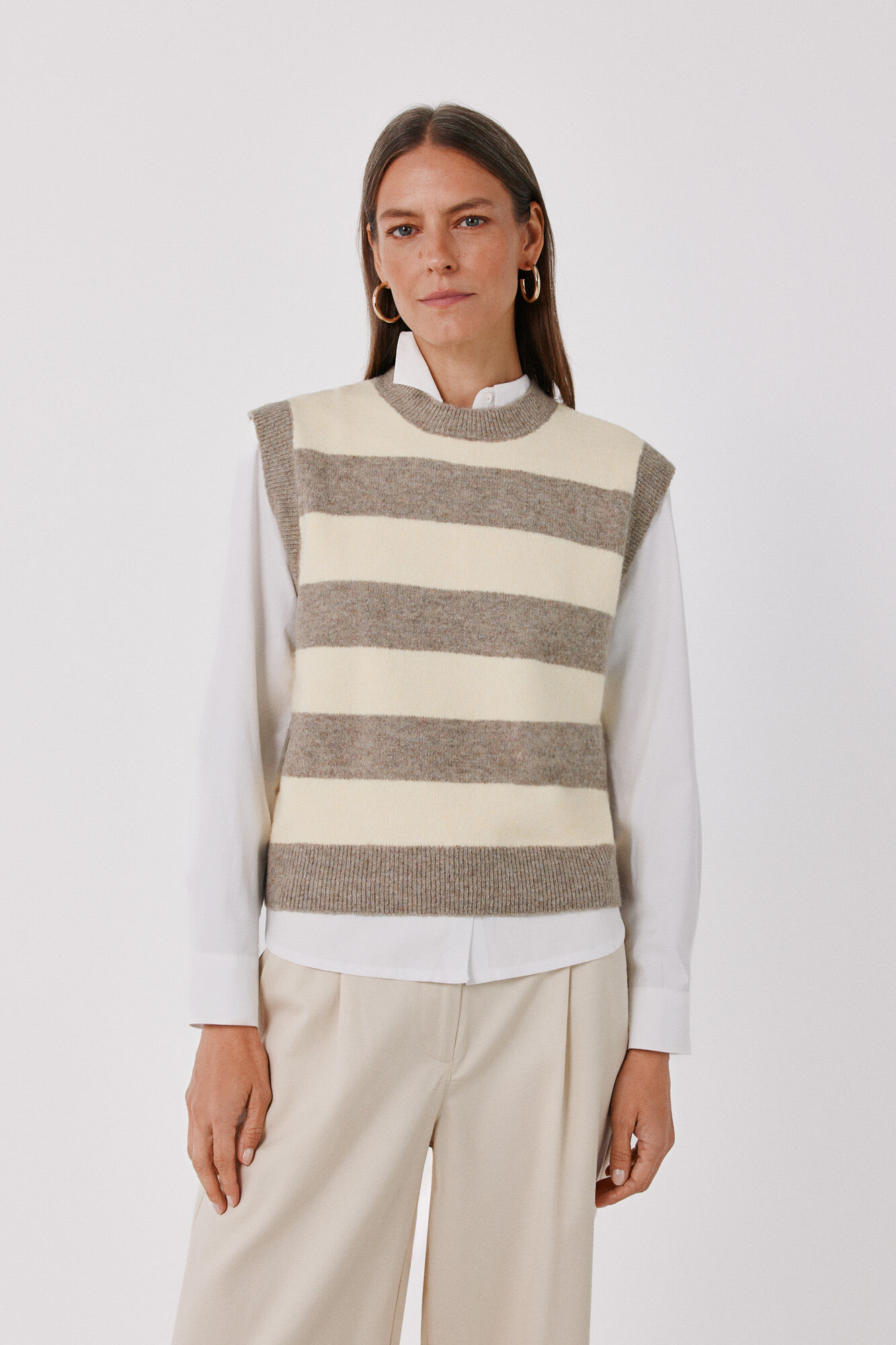 Cortefiel Striped soft gilet