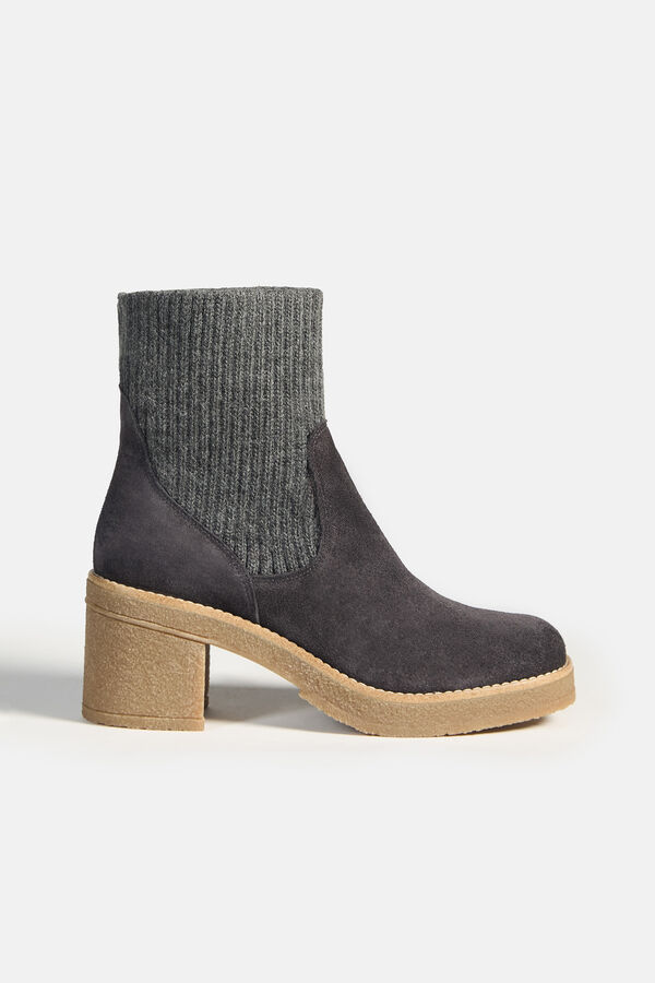 Bryan Stepwise Norma Botas Cinzento