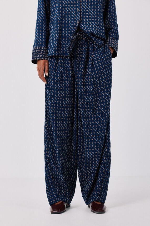 Pantalón fluido estampado