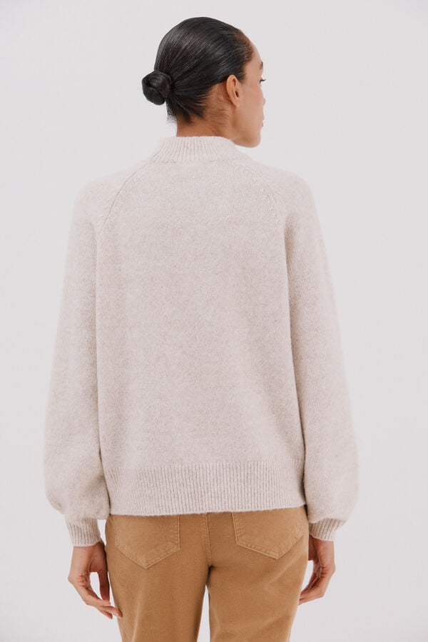 Cortefiel Jersey with rhinestones and pearls Ivory