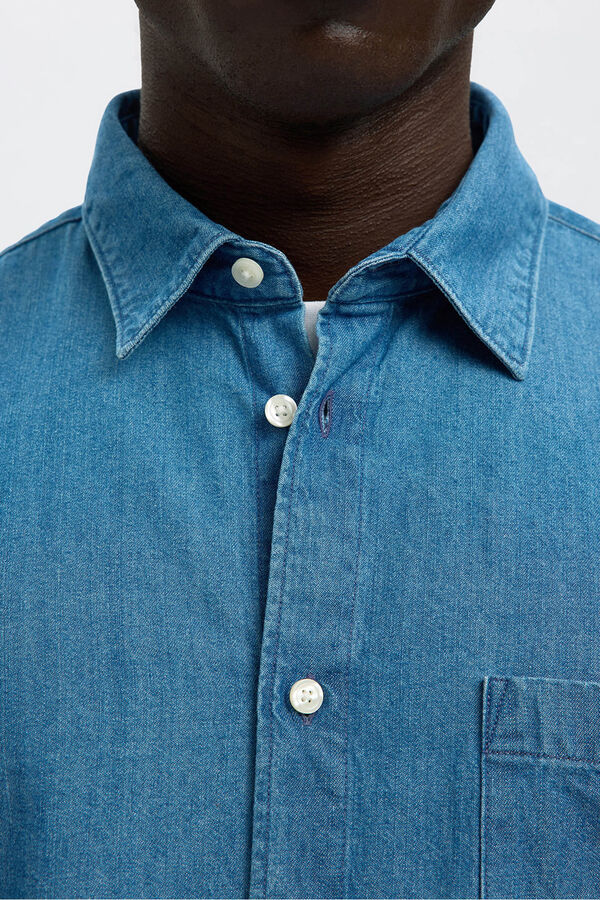 Selected Camisa vaquera ligera 100% algodón orgánico. Azul