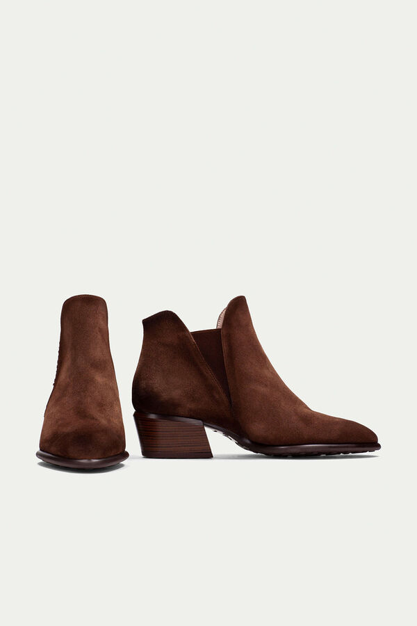 Hispanitas Botins Chelsea Verona bico fino Castanho