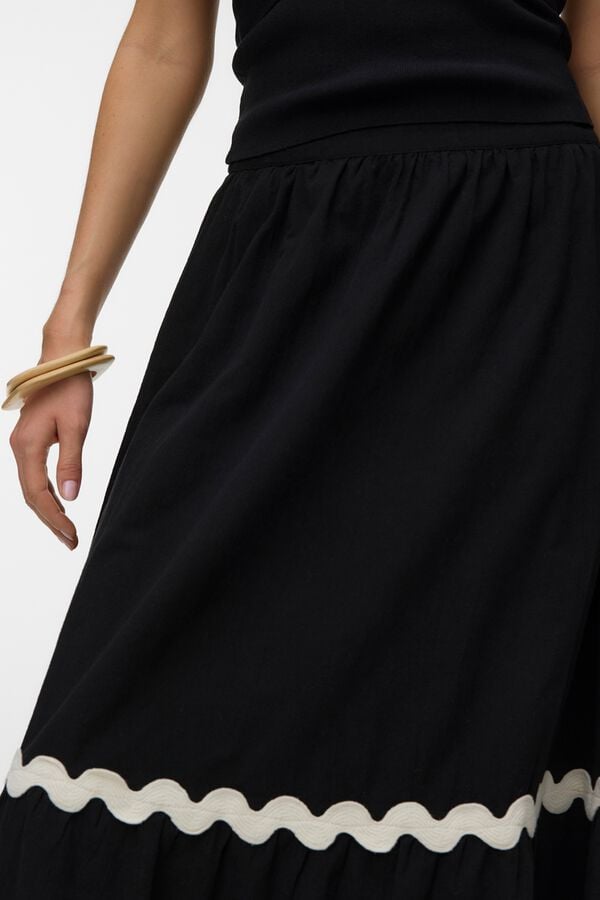 Vero Moda Embroidered detail long skirt Black