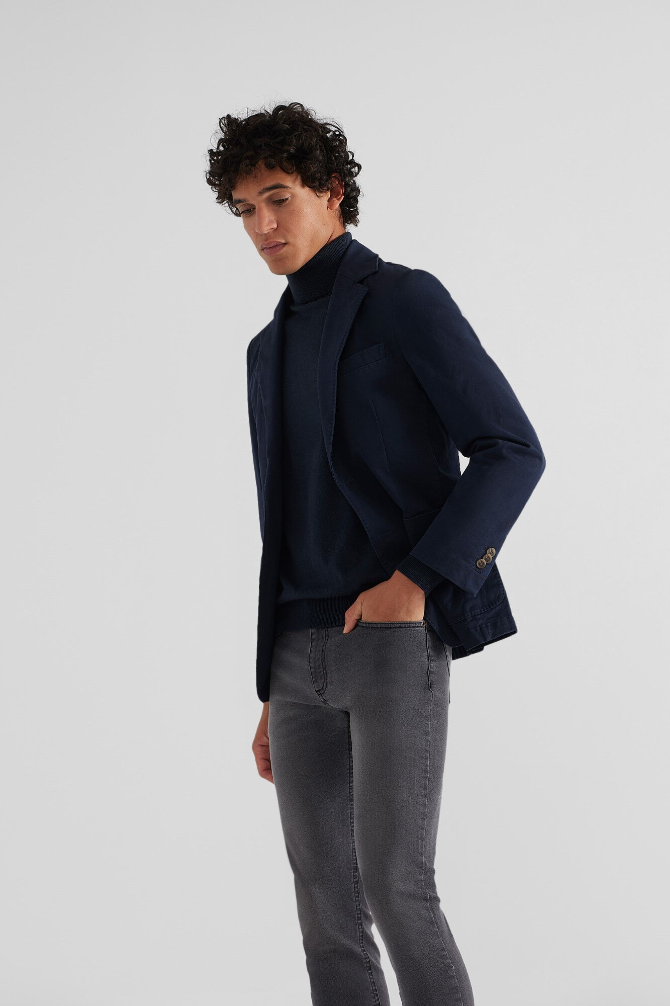 Americana casual sales