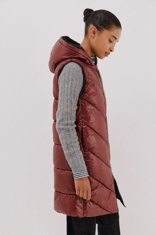 Cortefiel Long reversible gilet Maroon