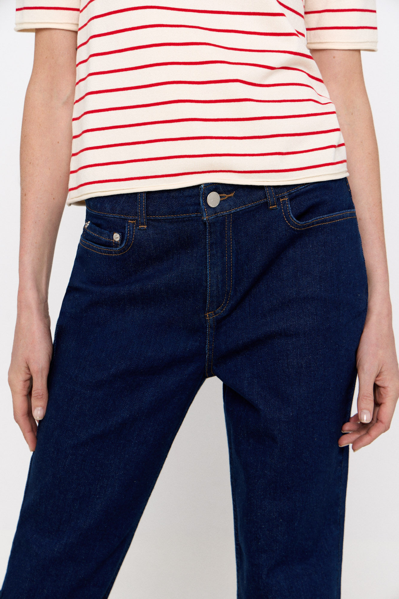 Pantalones vaqueros rectos Women s jeans Cortefiel