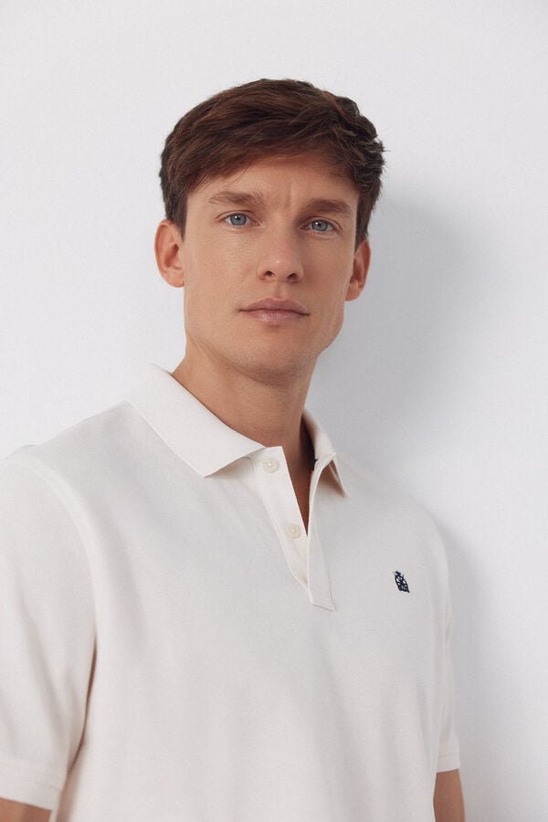 Cortefiel Basic piqu&eacute; polo shirt Ivory