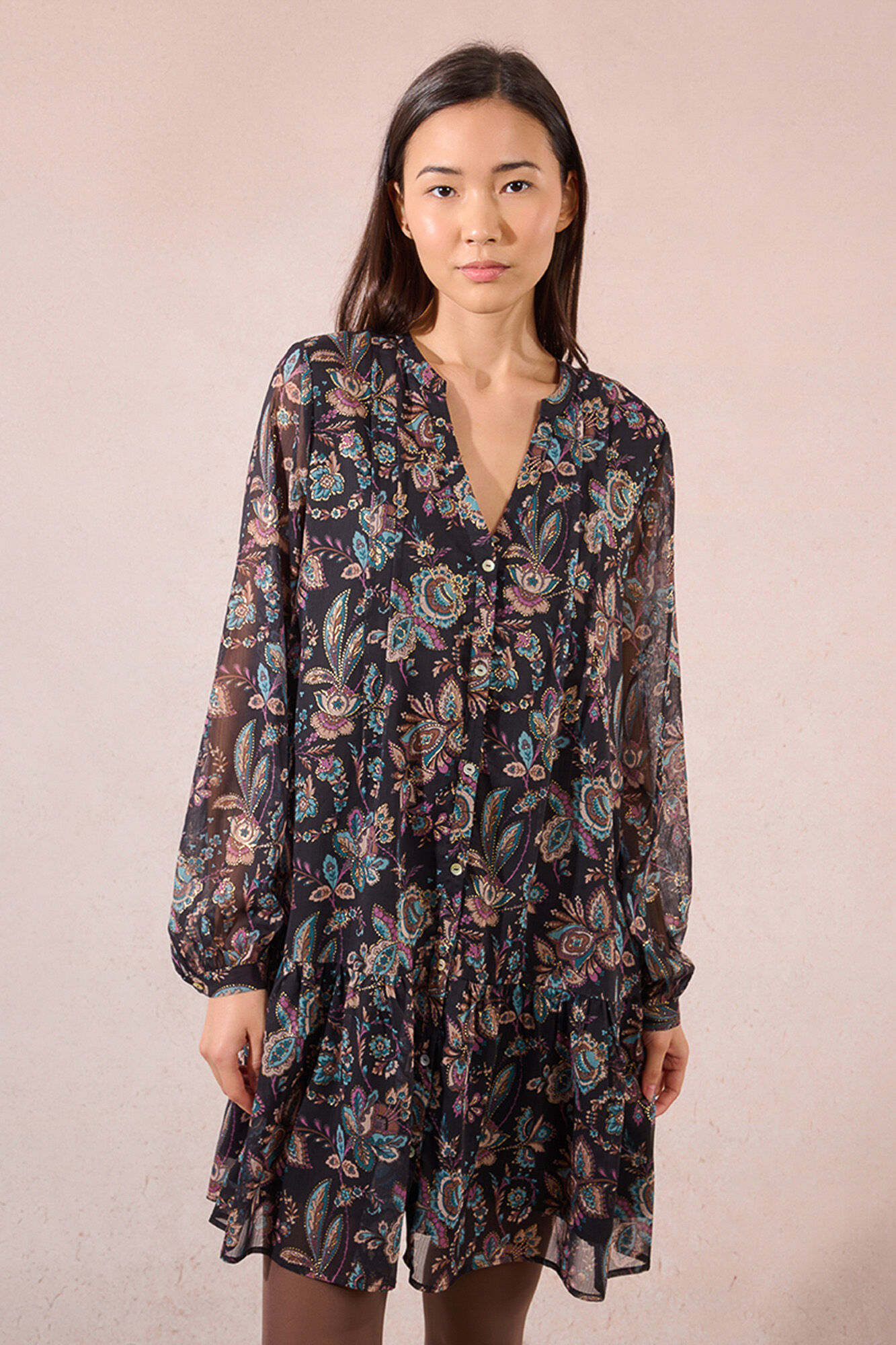 Molly Bracken Vestido curto de manga comprida com estampado