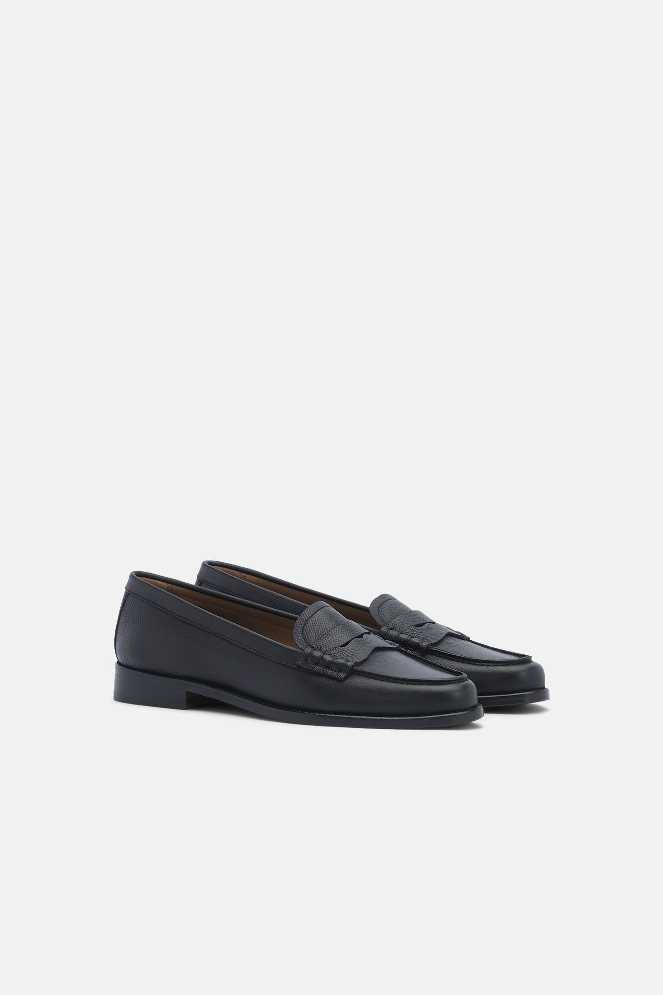 Mocasines de Vacuno Negro Zapatos de mujer Cortefiel