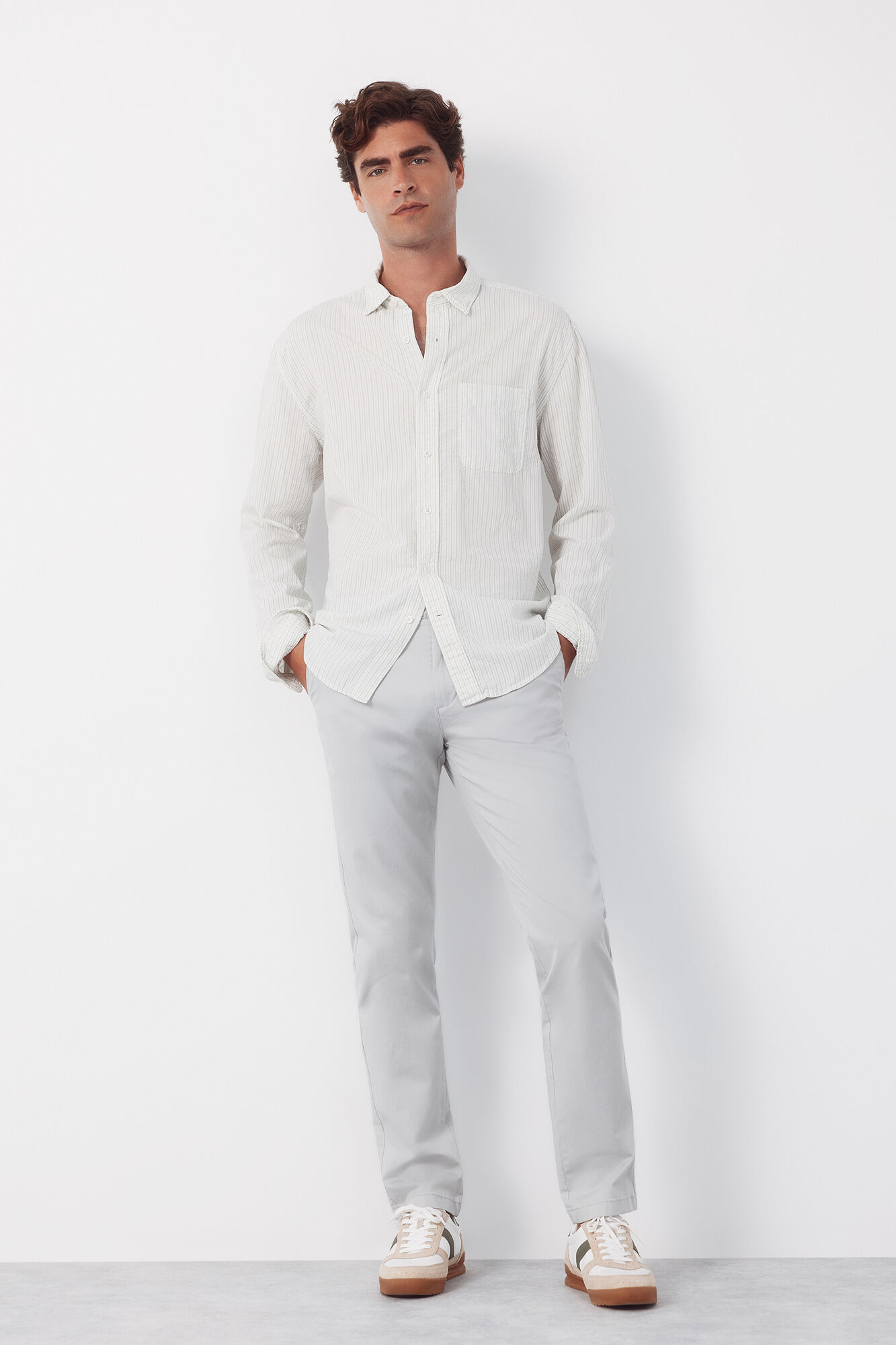 Cortefiel Slim fit chinos