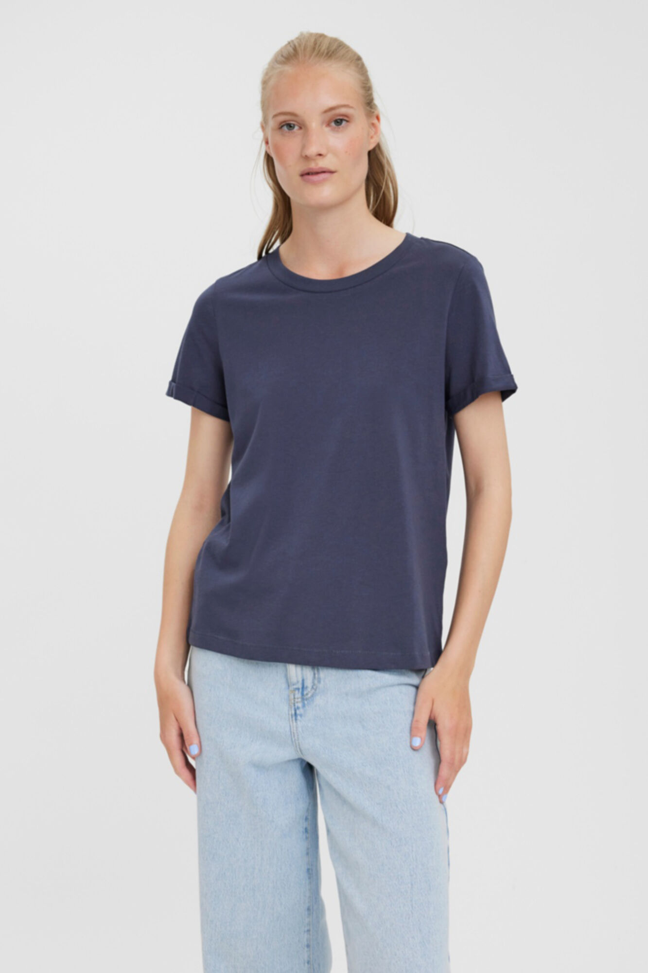 Camiseta b sica manga corta Tops y camisetas de mujer Cortefiel