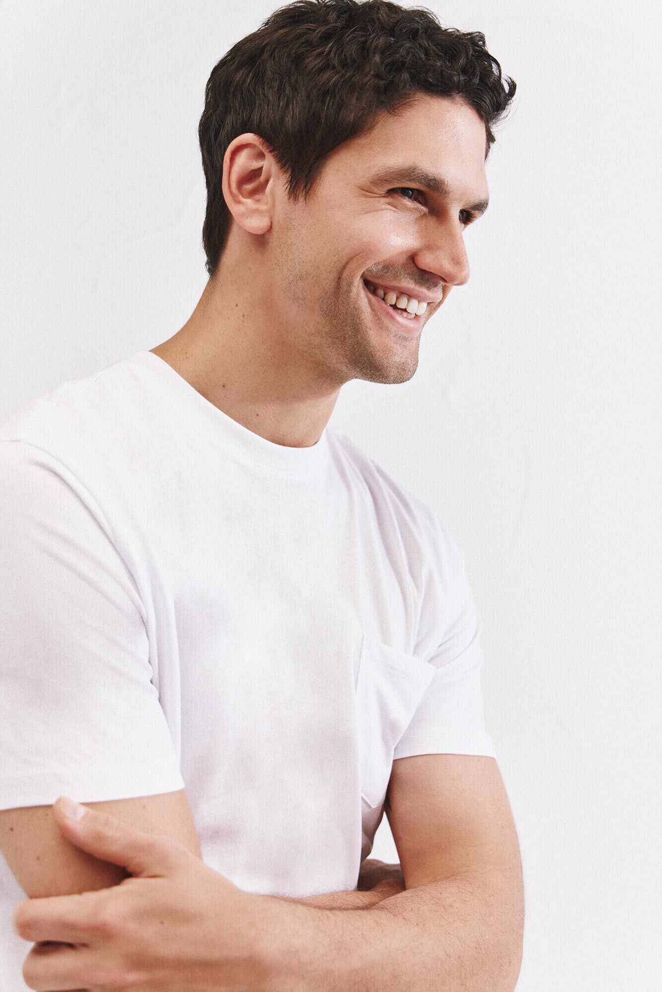 Cortefiel Camisola b&aacute;sica com bolso